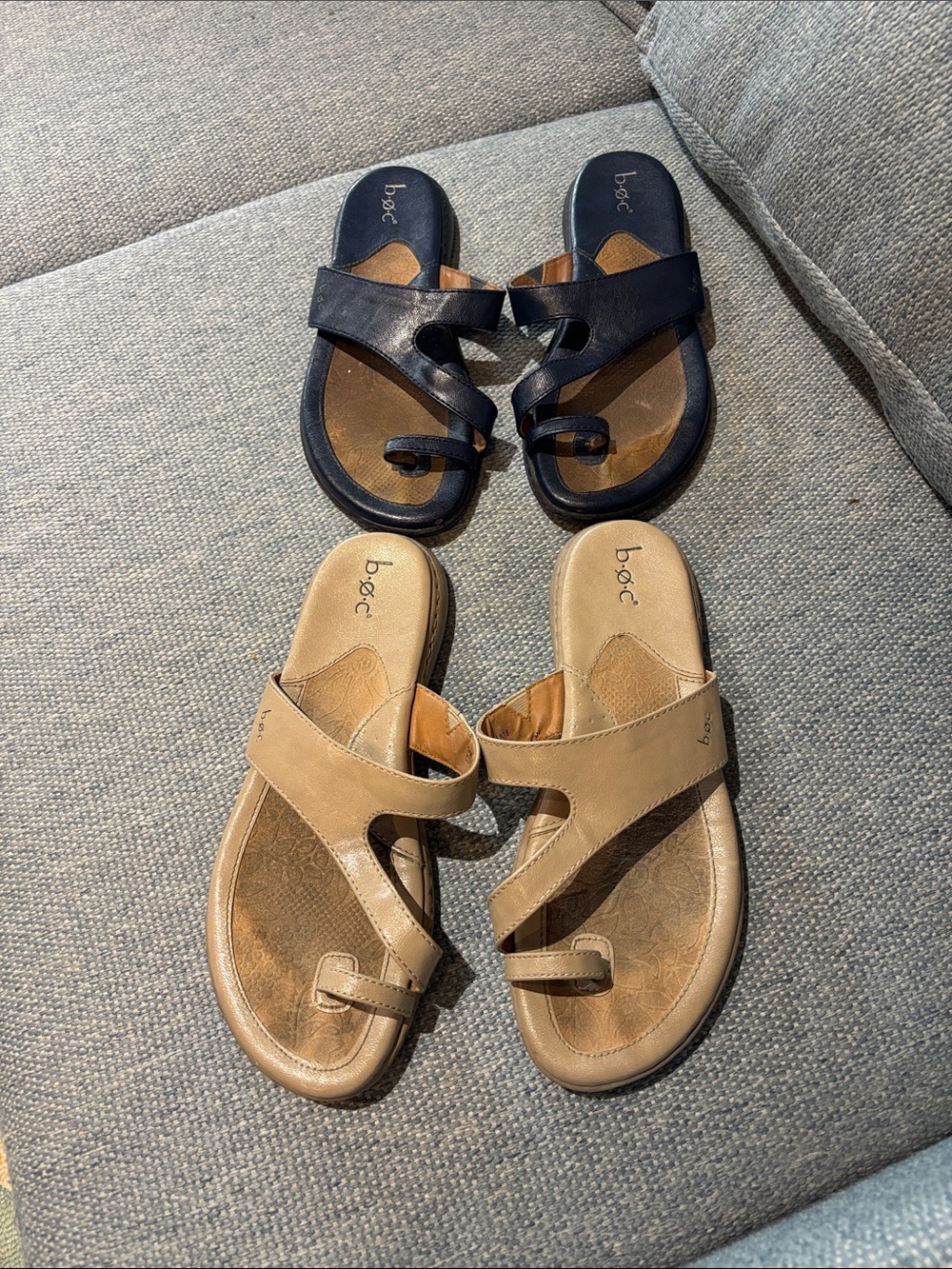 BOC toe loop sandals X two Size 9